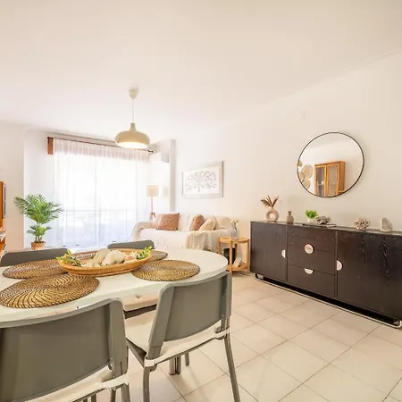 Guestready - Sunshine At Costa de Caparica